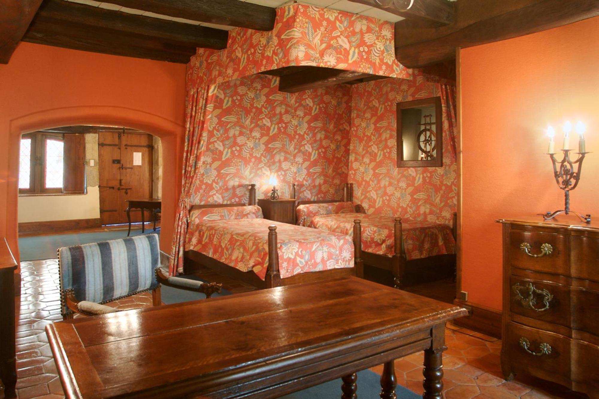 Hostellerie Du Vieux Pérouges Zewnętrze zdjęcie